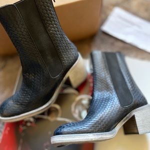 Free People Essential Chelsea Boots